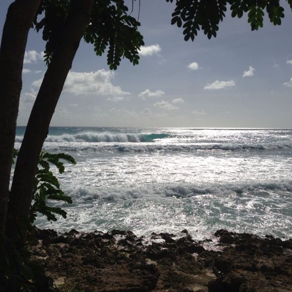 Surfing in Barbados South Point  (13)